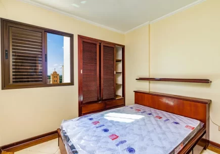 Apartamento com 2 Quartos e 1 banheiro para Alugar, 48 m² por R$ 1.300/Mês - https://www.greenet.com.br